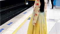 汉服小姐姐碰到异域小姐姐,汉服与异域风情的美丽邂逅