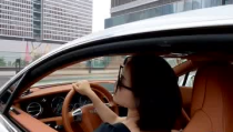 宾利小姐姐与安然小姐姐,两位小姐姐的优雅风采